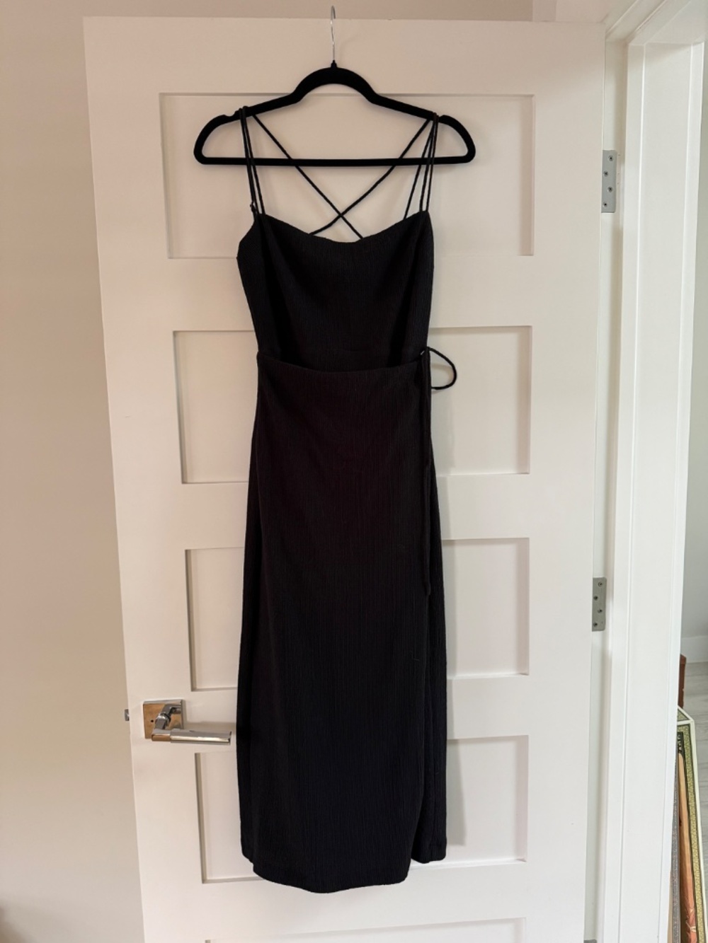Black wrap dress - Picture 3 of 4